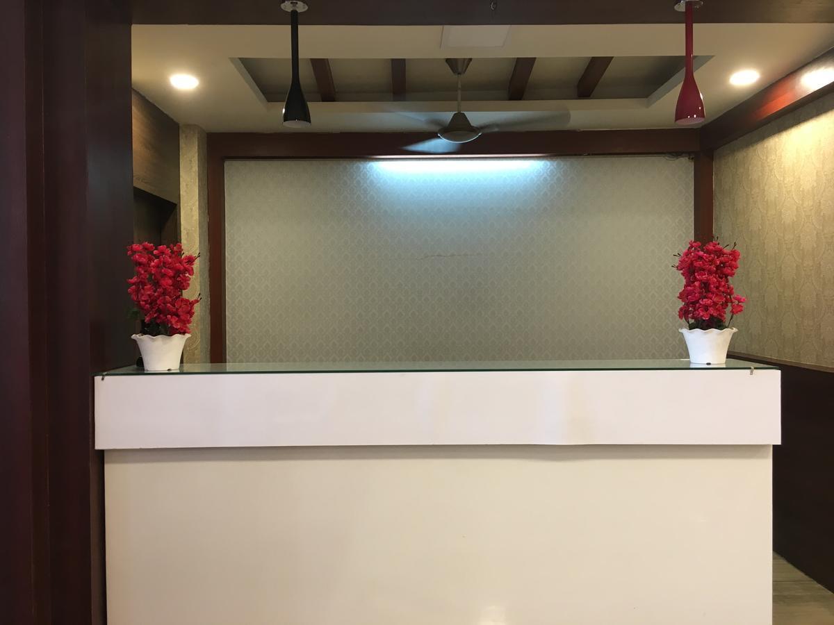 Hotel Kailash Presidency Bhopal Zewnętrze zdjęcie