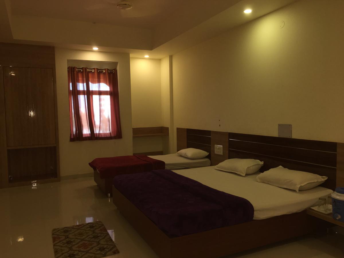 Hotel Kailash Presidency Bhopal Zewnętrze zdjęcie