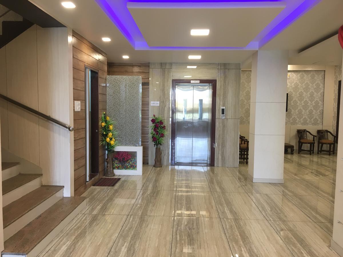 Hotel Kailash Presidency Bhopal Zewnętrze zdjęcie